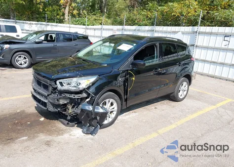 2017 Ford Escape Se из США, поврежденный, VIN 1FMCU9GD9HUD27849